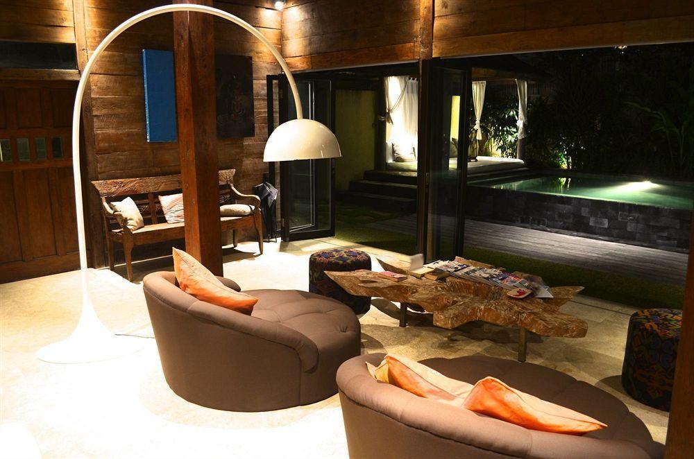 Elegant Villa Casabianca - Tropical Pool & Garden, Near Potato Head Beach Club! เซมินยัค ภายนอก รูปภาพ