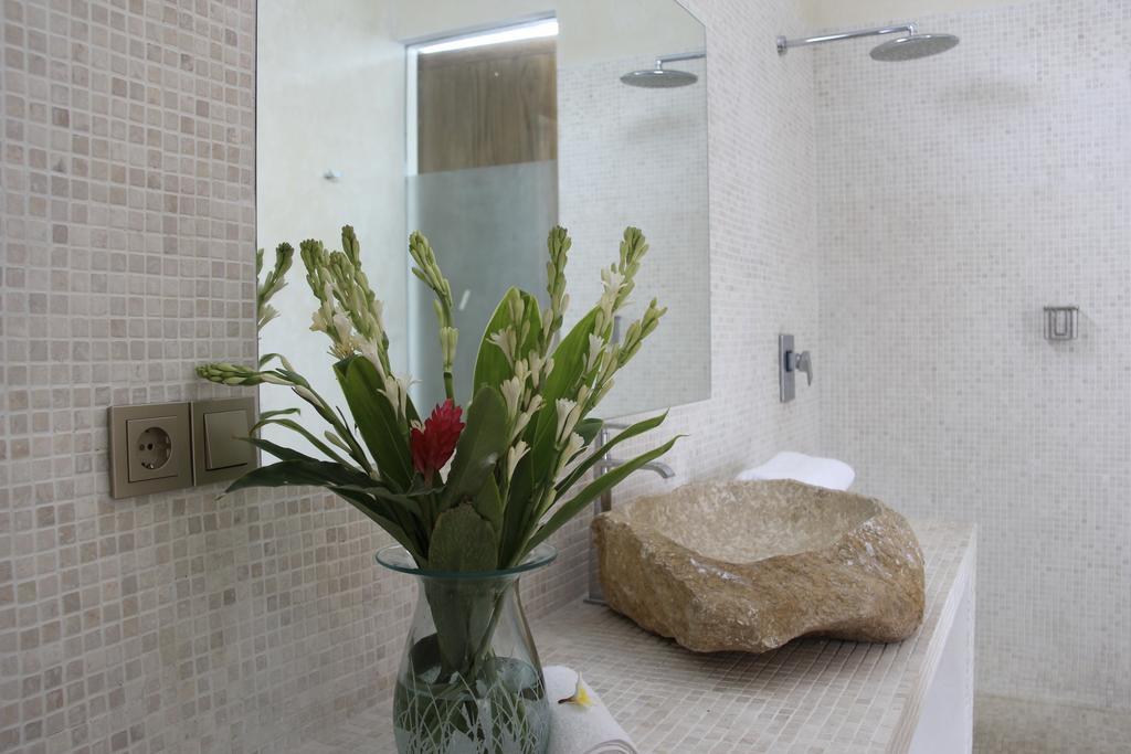 Elegant Villa Casabianca - Tropical Pool & Garden, Near Potato Head Beach Club! เซมินยัค ห้อง รูปภาพ