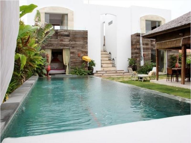 Elegant Villa Casabianca - Tropical Pool & Garden, Near Potato Head Beach Club! เซมินยัค ภายนอก รูปภาพ